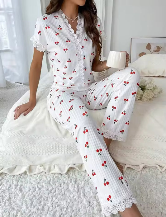 Pyjama femme dentelle cerises