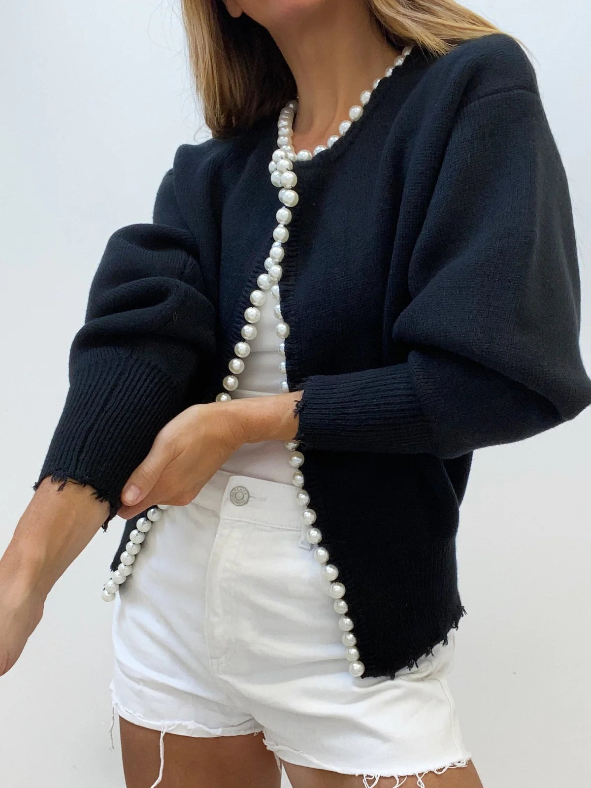 Cardigan élégant avec bordures en perles pour femmes