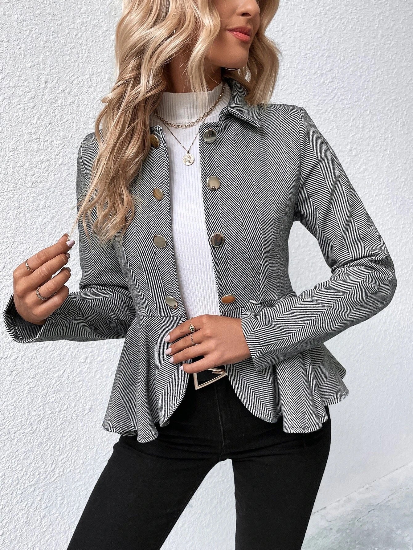 Blazer à chevrons à péplum pour femmes