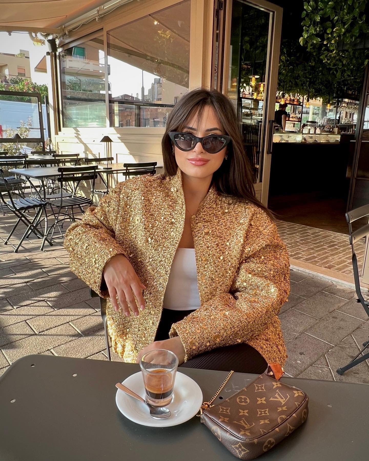 Veste élégante avec poches avant pour femmes