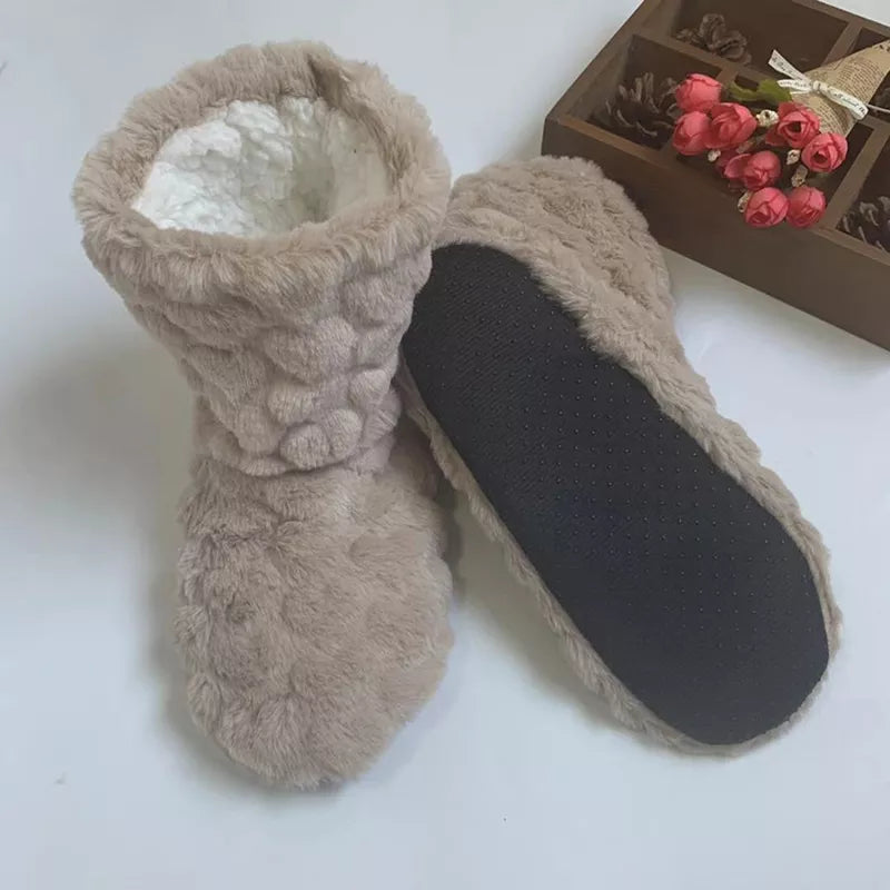 Chaussons pelucheux pour femmes