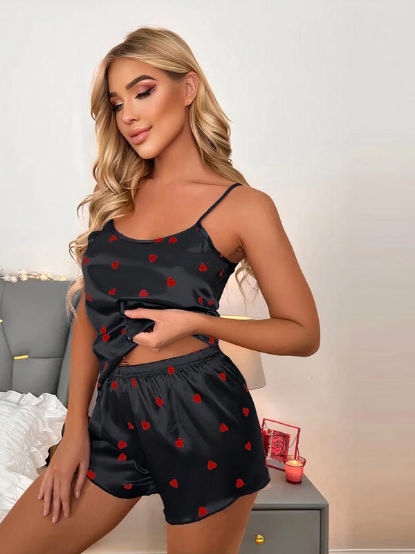 Pyjama En Satin Noir à Cœur Rouge Pour Femme "Étreinte de Rêve"