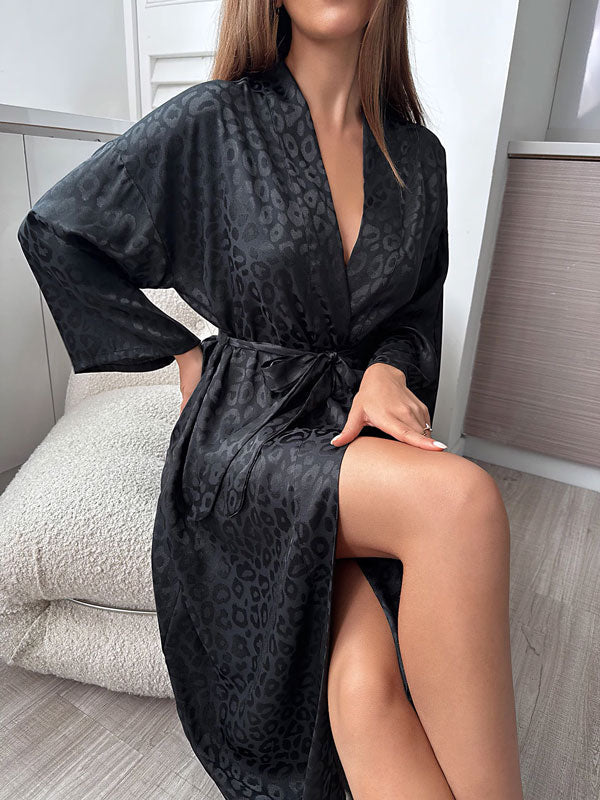 Robe de Chambre Longue Noir en Satin pour Femme "Tendresse de Satin"